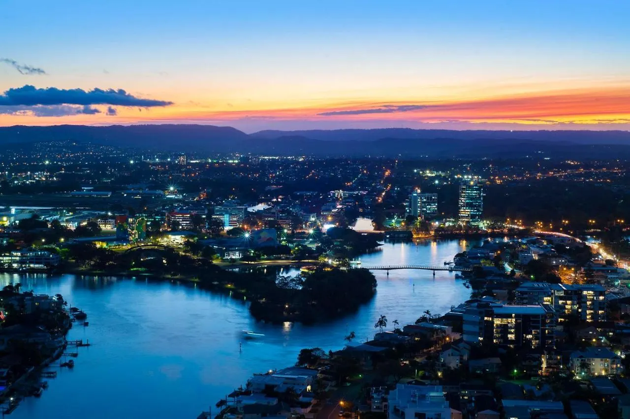 Hinterland View Apartments - Circle On Cavill - Self Contained, Privately Managed Gold Coast Australia